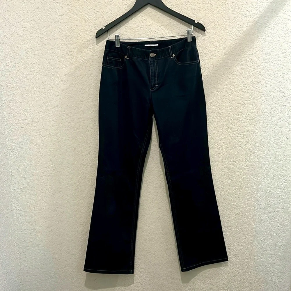 T tahari jeans size us 6, 0% denim content dark navy blue it appears blk in pic - Picture 1 of 15